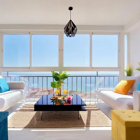 Luxy Daire Torremolinos